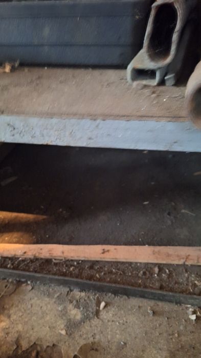 Продам стол верстак