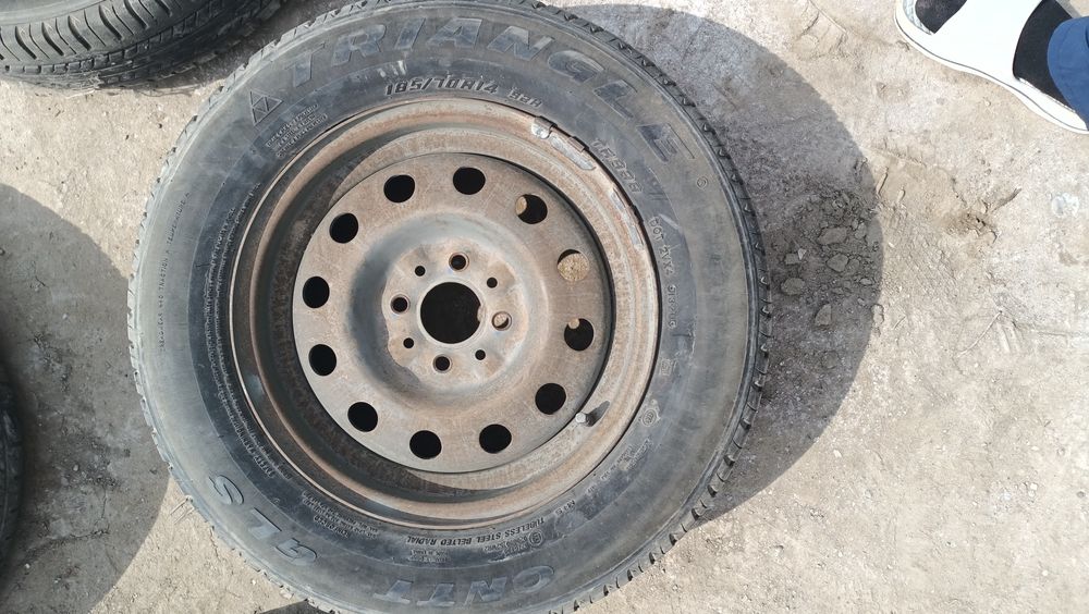 Летние шины размером 14