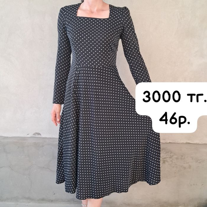 Продаются красивые платья.