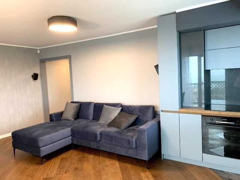 Дава се под наем Тристаен апартамент в София, Младост 2 - 101 кв.м за 637.5 € - Снимка #2