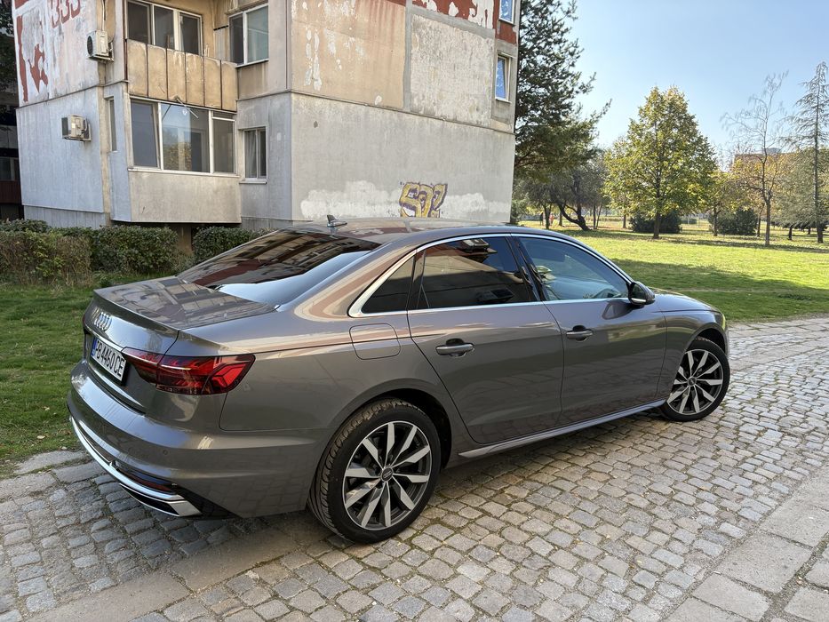 Audi a4 2.0tdi S-Line Фейслифт Като нова Възможен Бартер