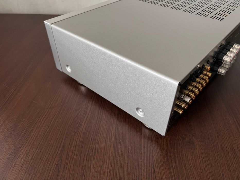 Интегриран усилвател PIONEER A-40AE