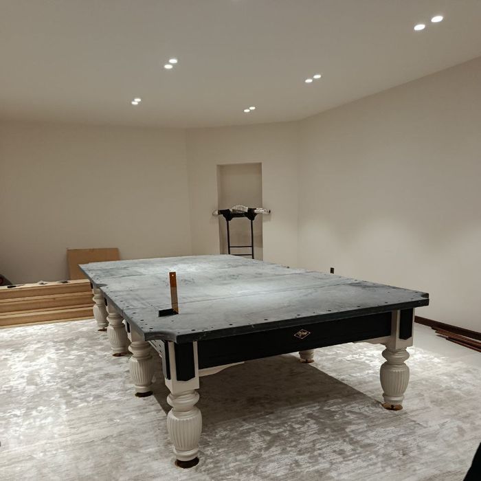 Бильярд столларини ишончли таъмирлаймиз ва урнатамиз. Ремонт бильярд