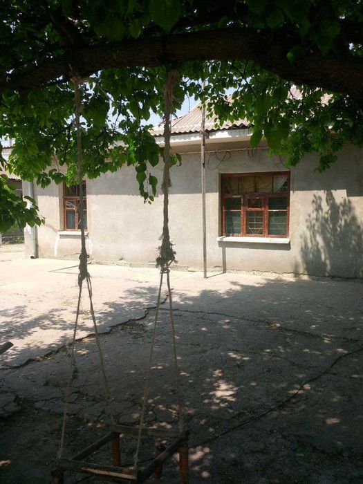 Продается дом с участком.