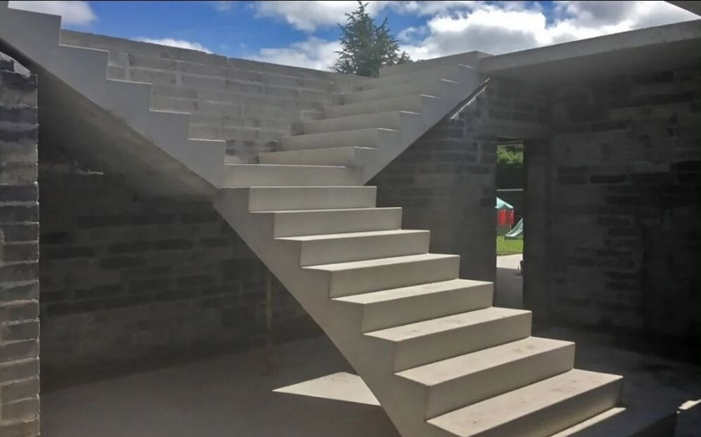 монолитные лестницы, монолитные  лестницы дом