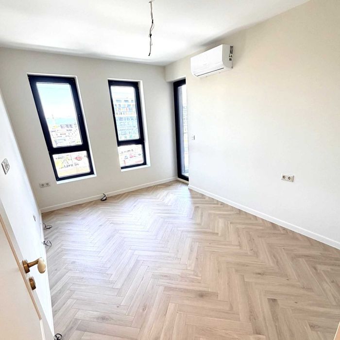 Продава се Тристаен апартамент в София, Градина - 101 кв.м за 3466 €/кв.м - Снимка #2