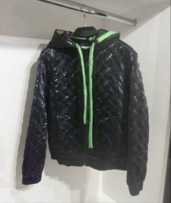 Куртка женская плащевка