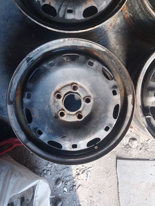 Диски R14 на Wolcswagen polo. 5×100