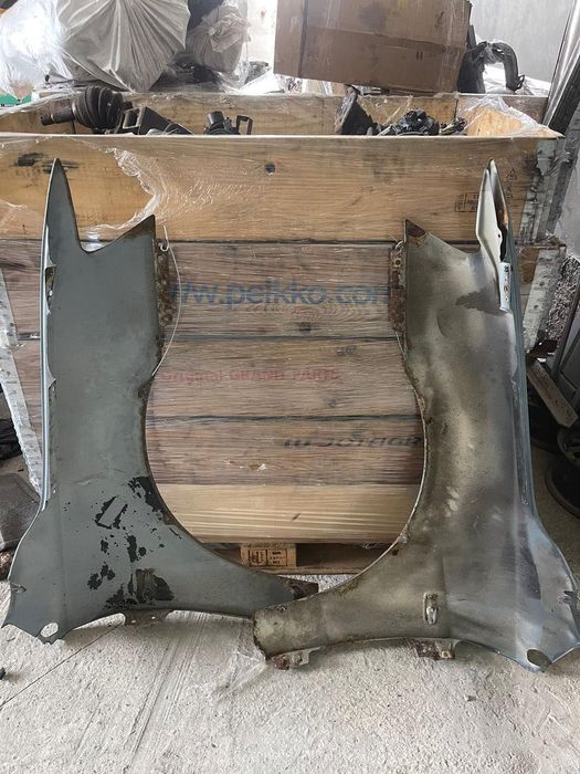 Передние Крылья Митсубиси Лансер 10