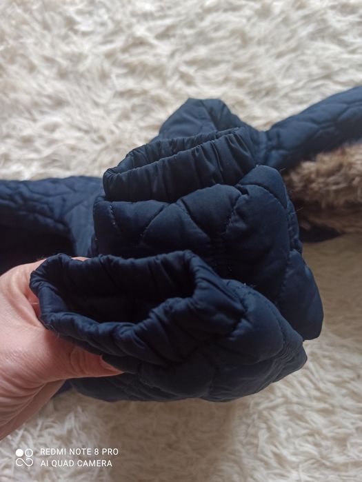 Продам весенний комбинезон.