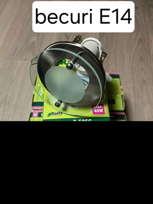 12 aplice si 12 becuri la 100lei