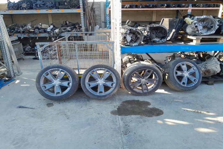 Jante aliaj cu anvelope 17 - set 225/45 R17 Audi A3 8P/8PA [facelift]