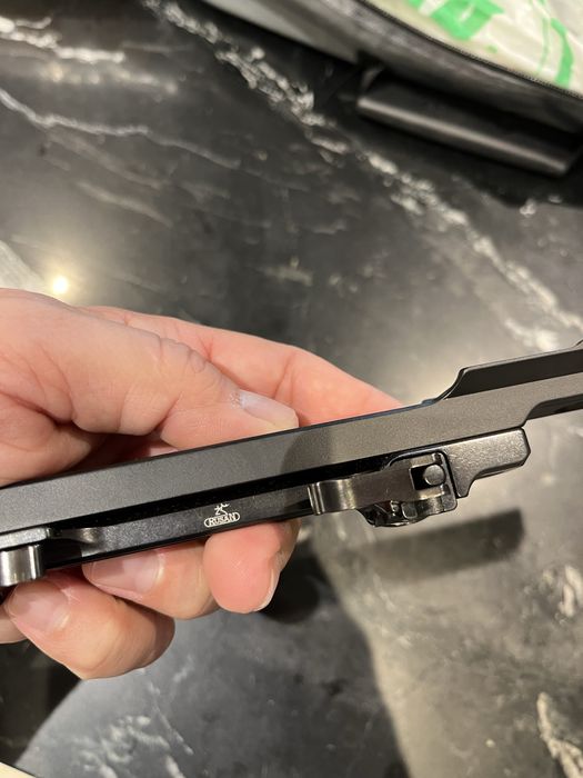 Монтаж за Sauer за термо Hikmicro