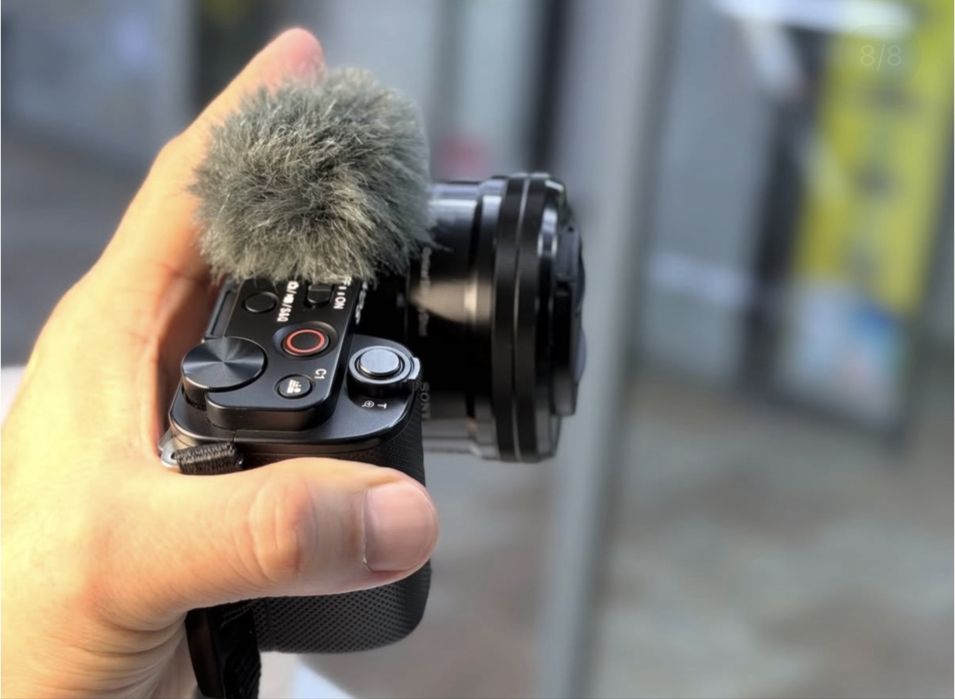 Камера sony zv-e10+sigma 56mm