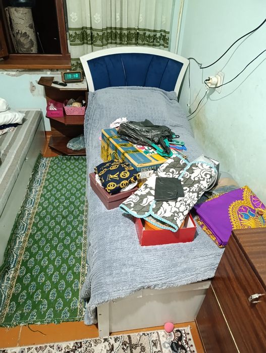 Прихожка одна половина