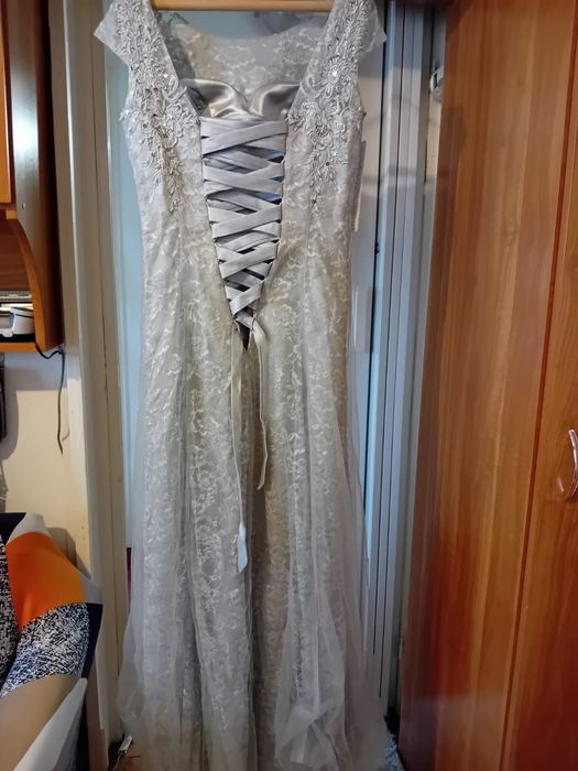 Rochie deosebit de eleganta