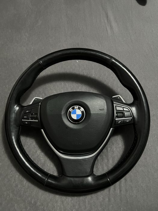 Volan OEM BMW F10 F11 F06 F12 F13 F01 F02 Vibratii, incalzire, airbag