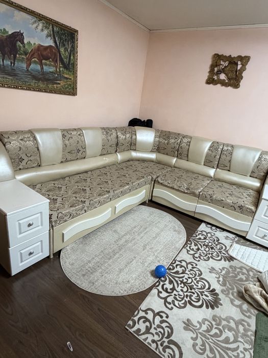 Продам угловой диван