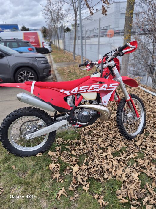 Vand Gas Gas Ec300 an 2023 /inmatriculat /20h de Nou