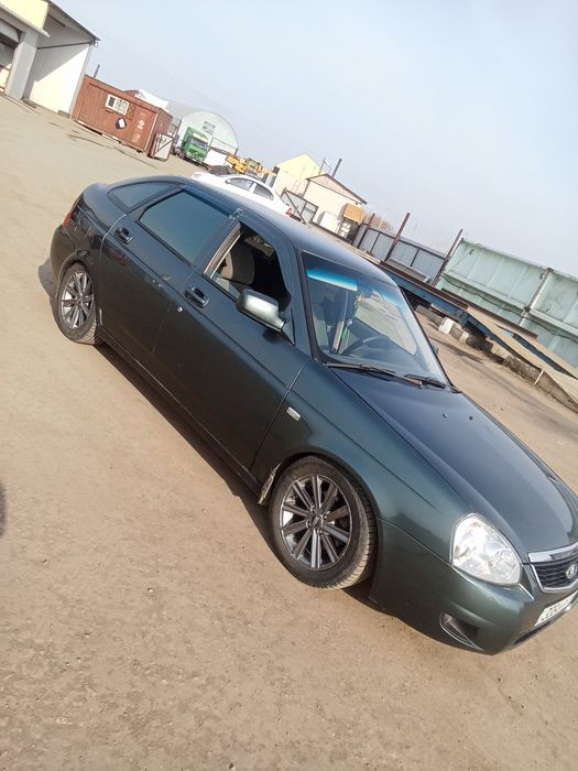 Продам приора люкс 1.7млн