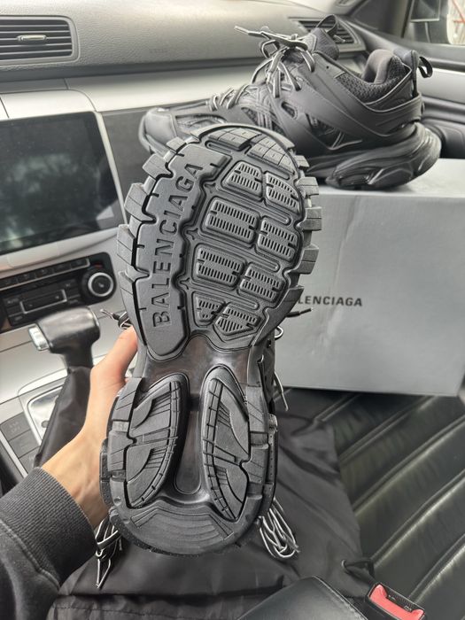 Balenciaga Track Black