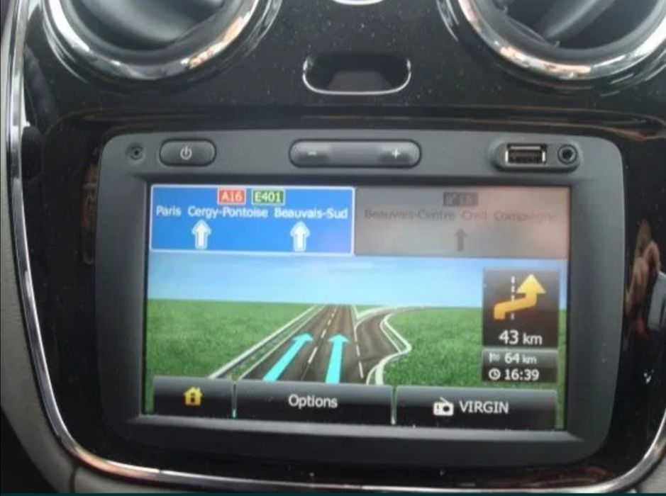 Medianav Lg Dacia Harti Navigatie Gps DACIA MEDIANAV Lg Sandero Logan