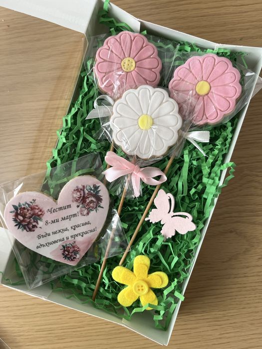 Букет от меденки в кутия