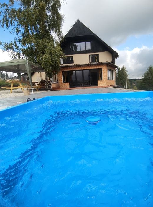 Cabana de Inchiriat Marisel