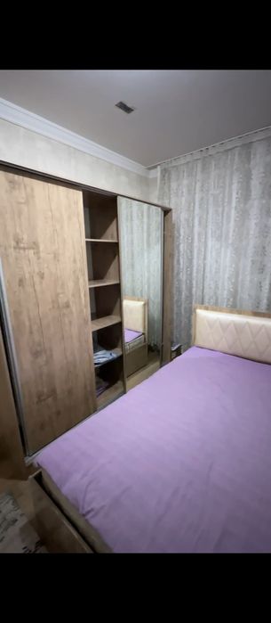 Sergeli 2chi bekat 2 xonali kvartira beriladi srochno