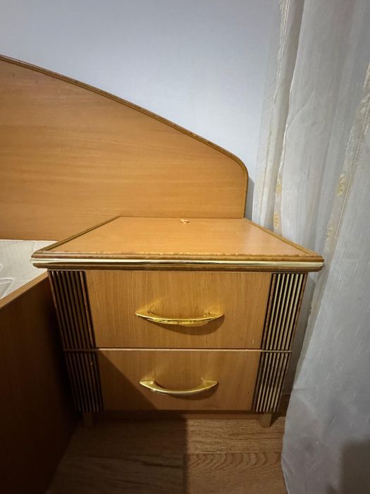 Кровать двуспальная