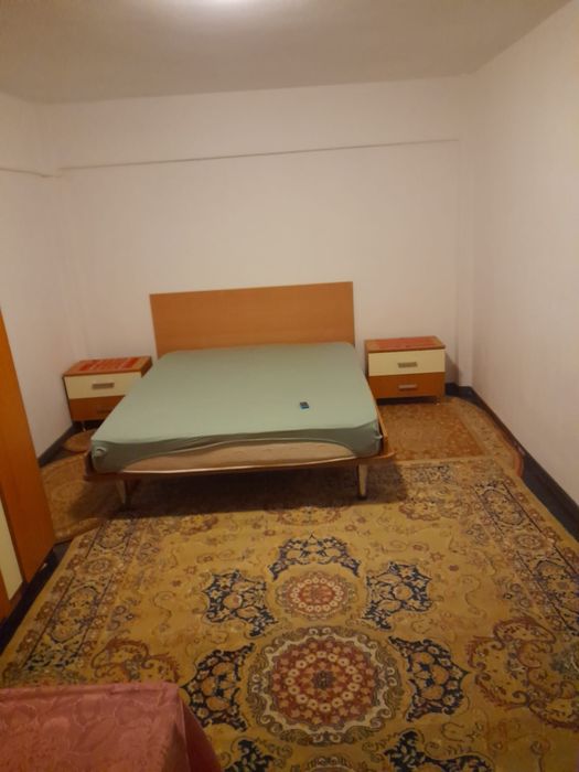 Închiriez garsonieră zona Lăpuș
