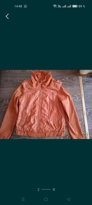 Продам куртки,, платья