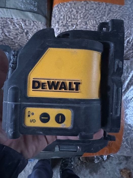 Dewalt лазер DW088