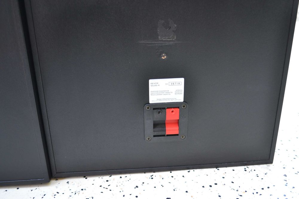 Boxe Revox Studio 4