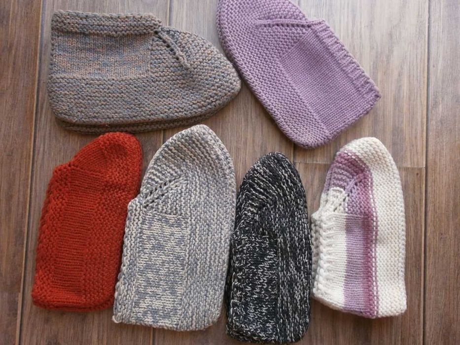 Мъжки Вълнени Чорапи №42-45 и Терлици №38-43 Ръчно Плетиво