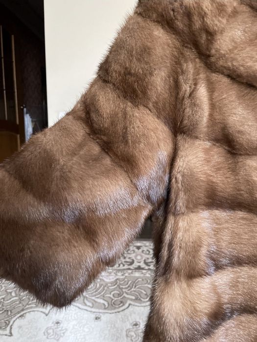 Шуба норковая цвет соболь