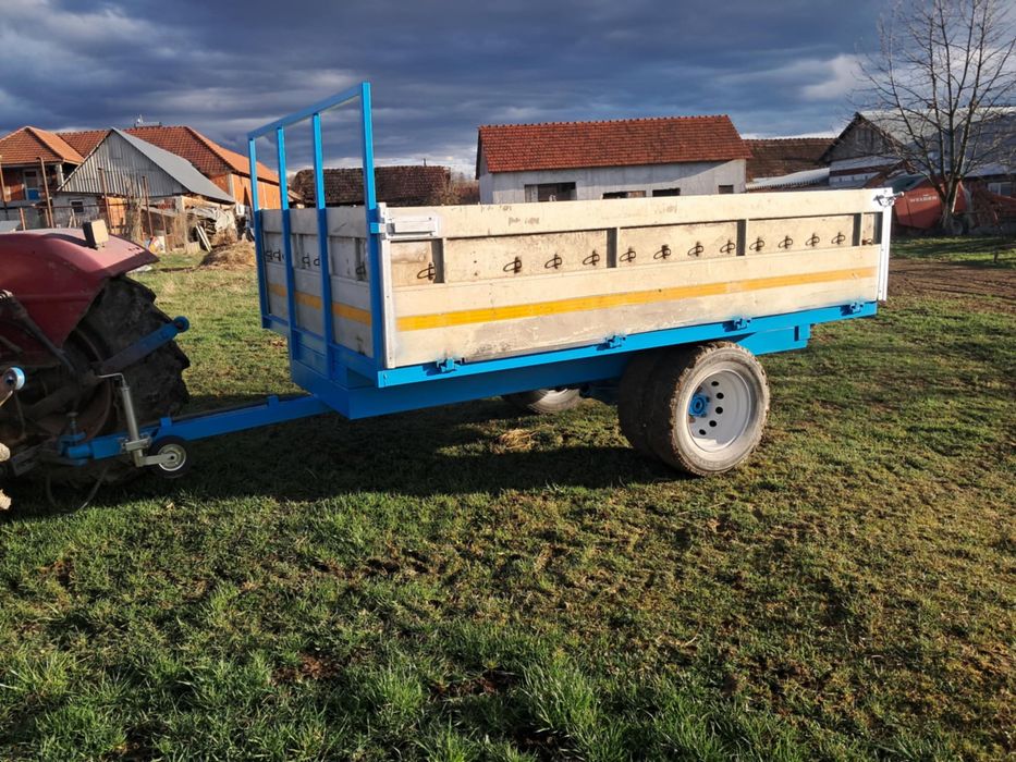 Vând remorcă basculabilă