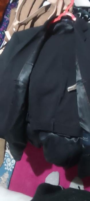 Kastyum shim deyarli yangi erkaklar uchun