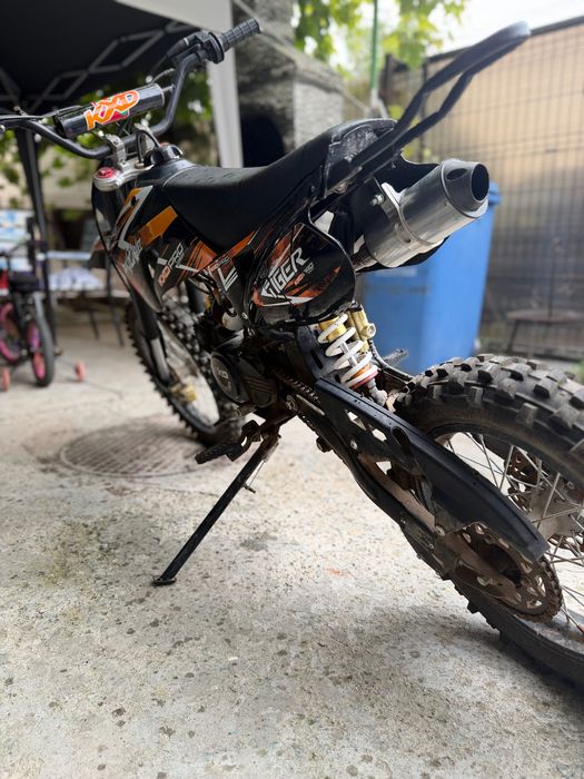 VAND Motocicleta Moto Cross Dirt Bike 125cc Benzina 4 Timpi Negru-Portocaliu