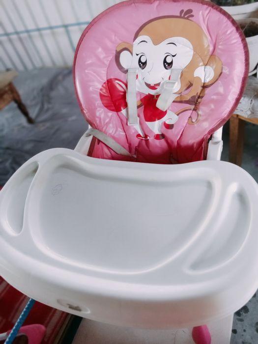 Продается стульчик для кормления
