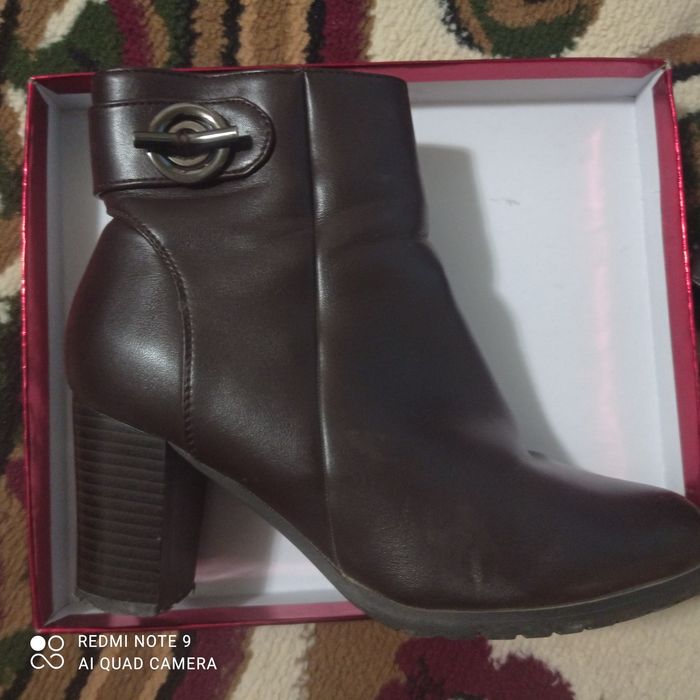 Sifatli etik sifatli