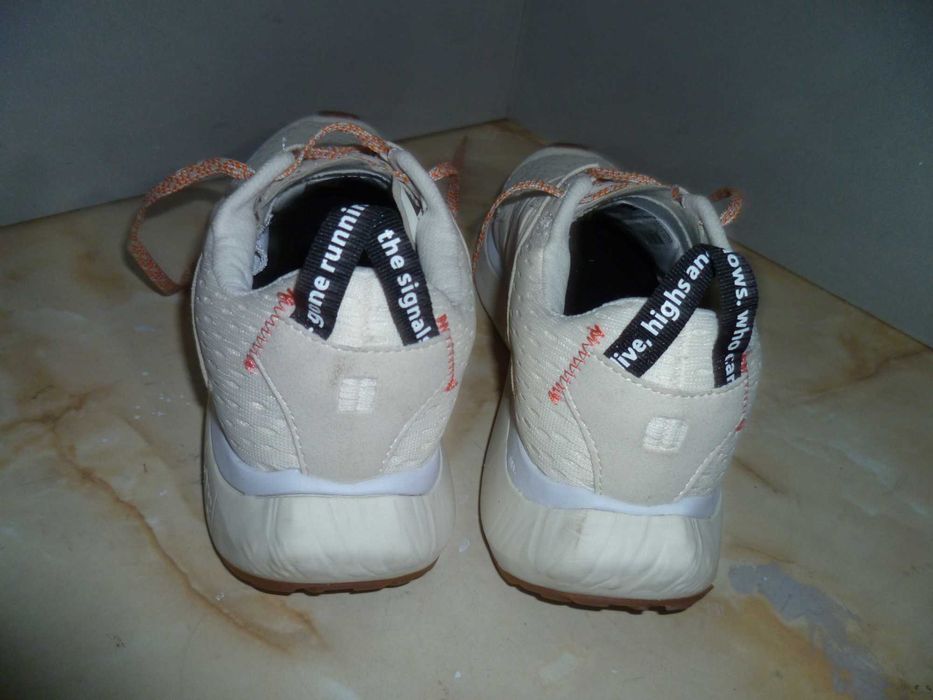 4T2 gone running №44