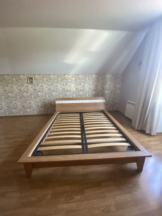 Кровать двух спальная