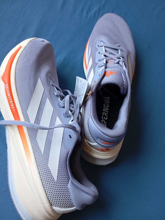 Маратонки Adidas Supernova