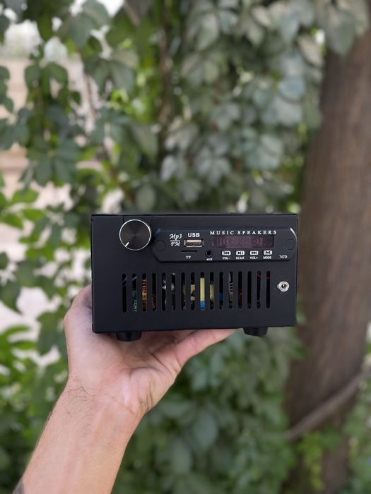 Усилитель 2 канальный с блоком питания на борту, подключил и слушай!!!