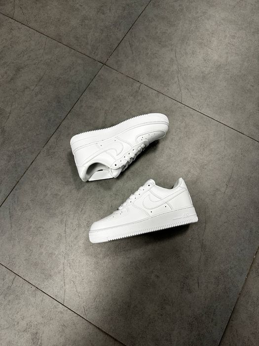 Скидка Продам Nike Air Force 1