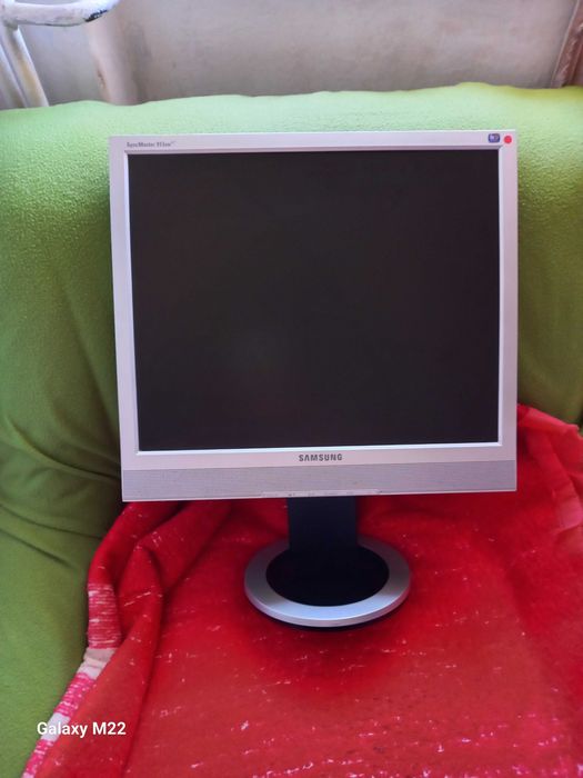 Vand Monitor LCD Samsung SyncMaster 913N 19 INCH