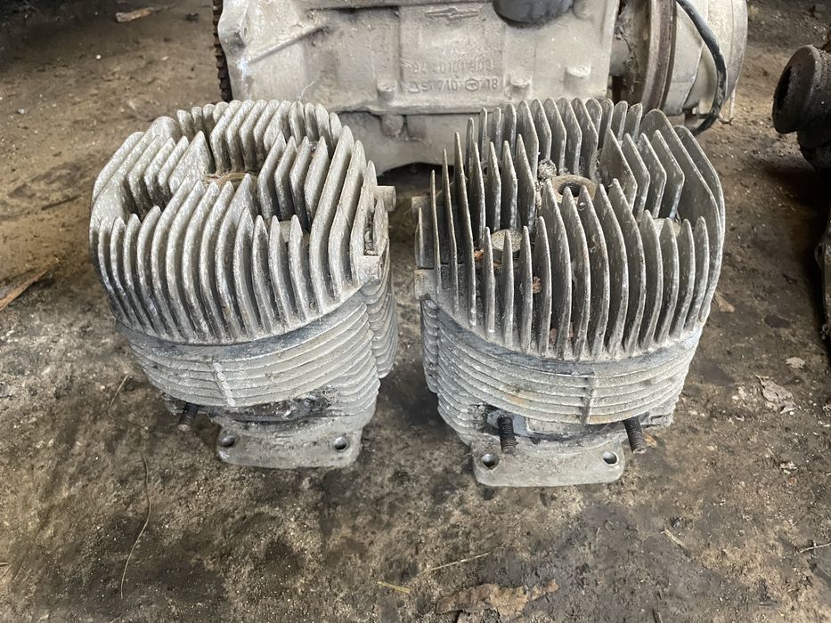 Двигател и скоростна кутия за трабант