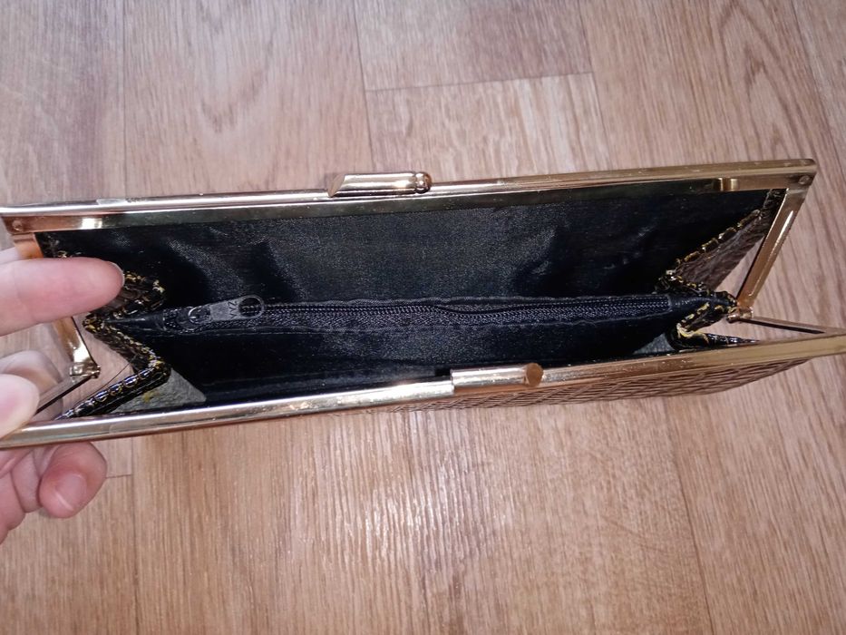 Кошелёк лакированный