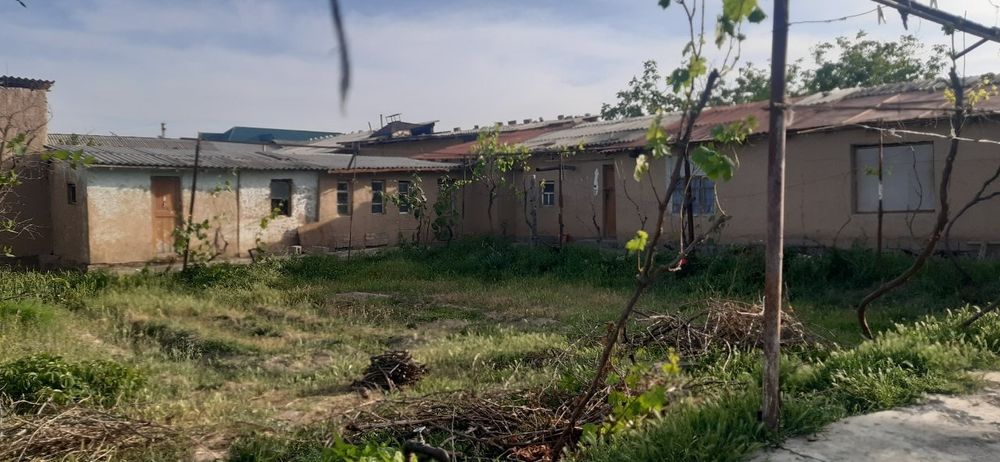Hovli sotiladi zudlik bilan